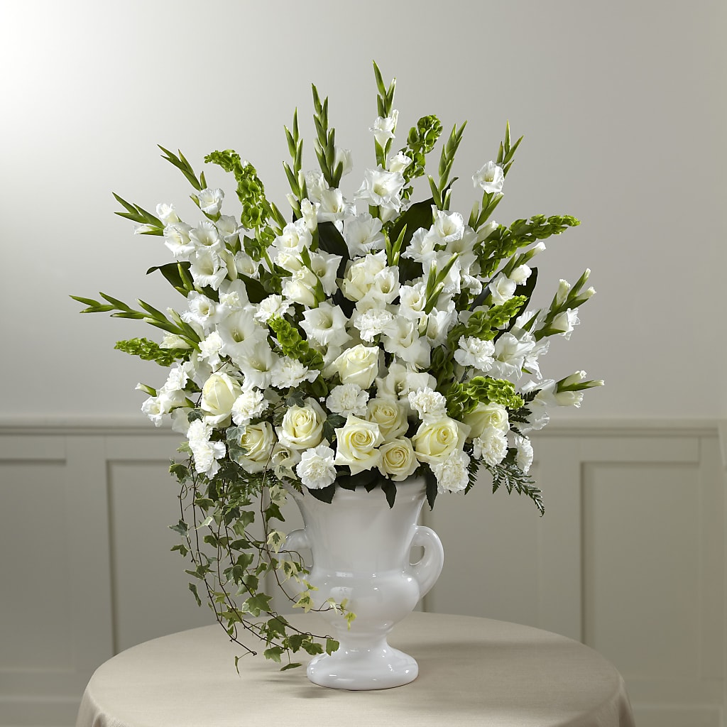 Fond Reflections Arrangement – Honey Bee Blooms San Marcos, San Marcos CA