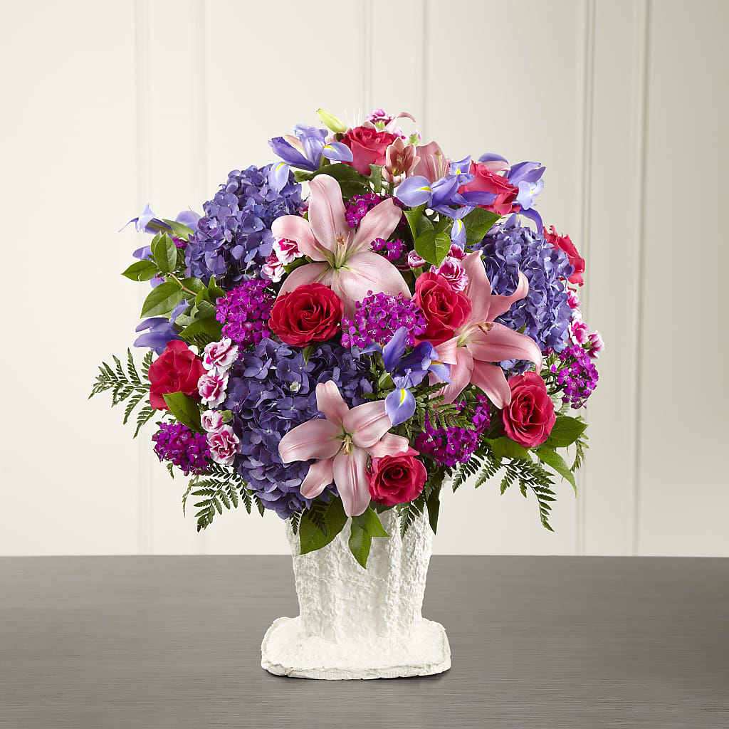 We Fondly Remember Arrangement – Honey Bee Blooms San Marcos, San Marcos CA