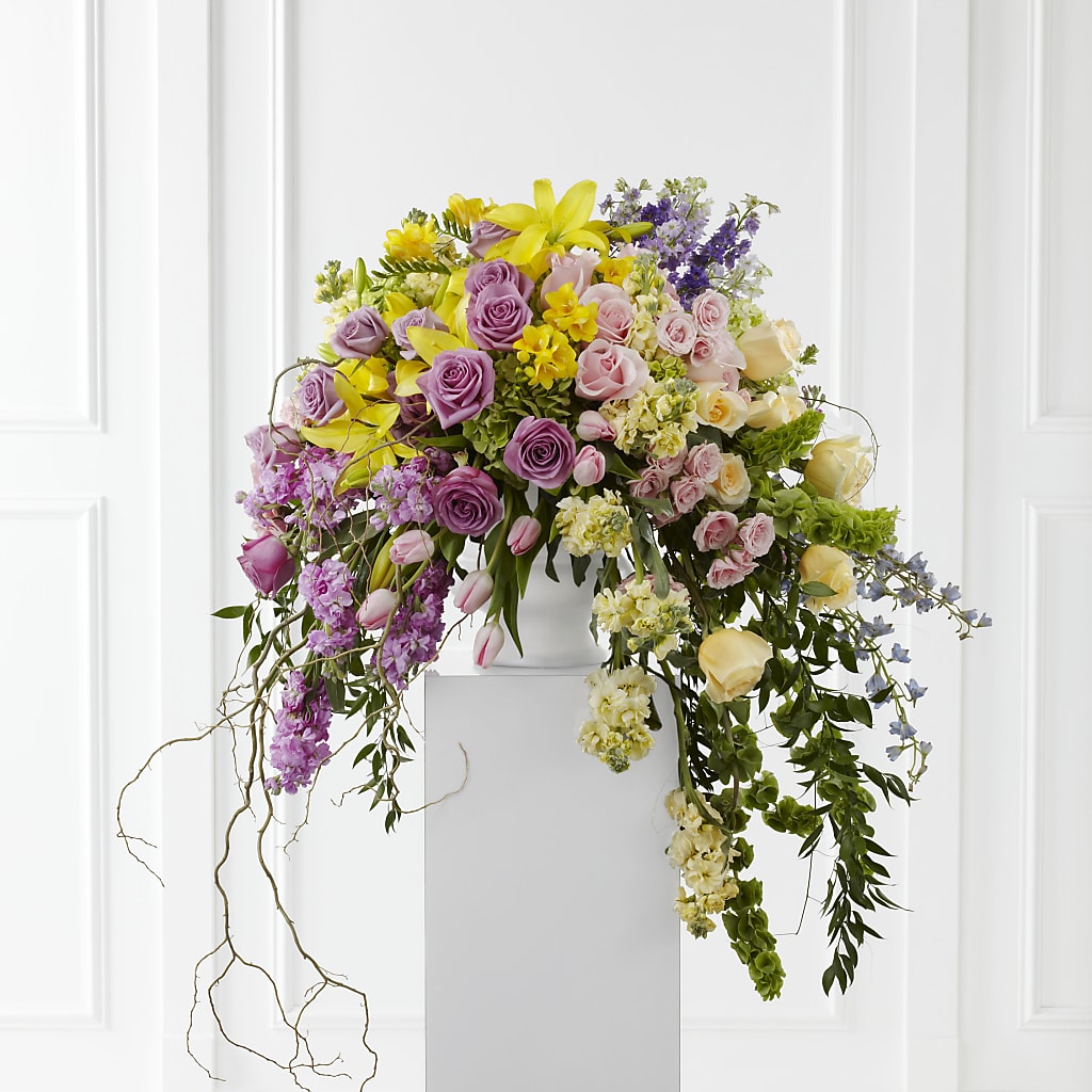 Display of Affection Arrangement – Honey Bee Blooms San Marcos, San Marcos CA