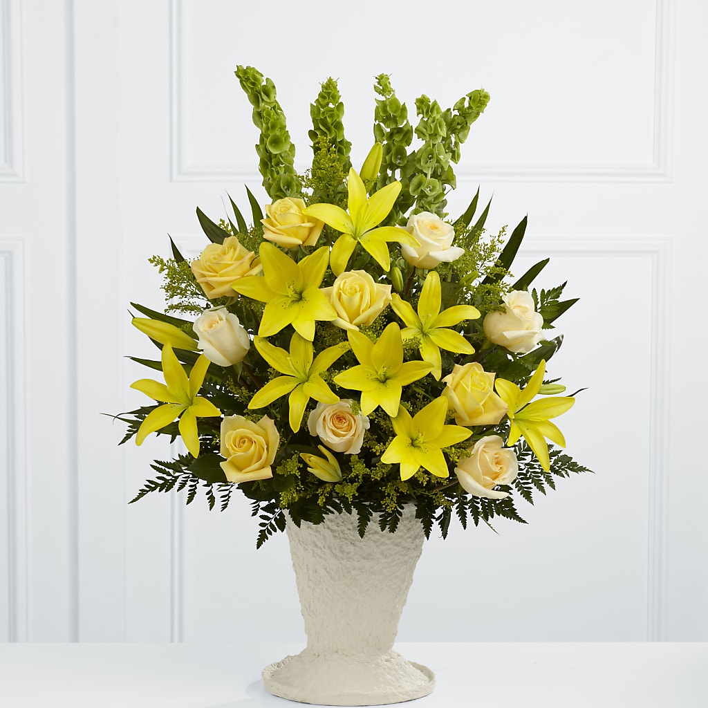 Golden Memories Arrangement – Honey Bee Blooms San Marcos, San Marcos CA