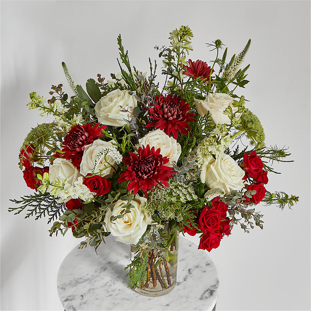 Favorite Traditions Bouquet – Honey Bee Blooms San Marcos, San Marcos CA