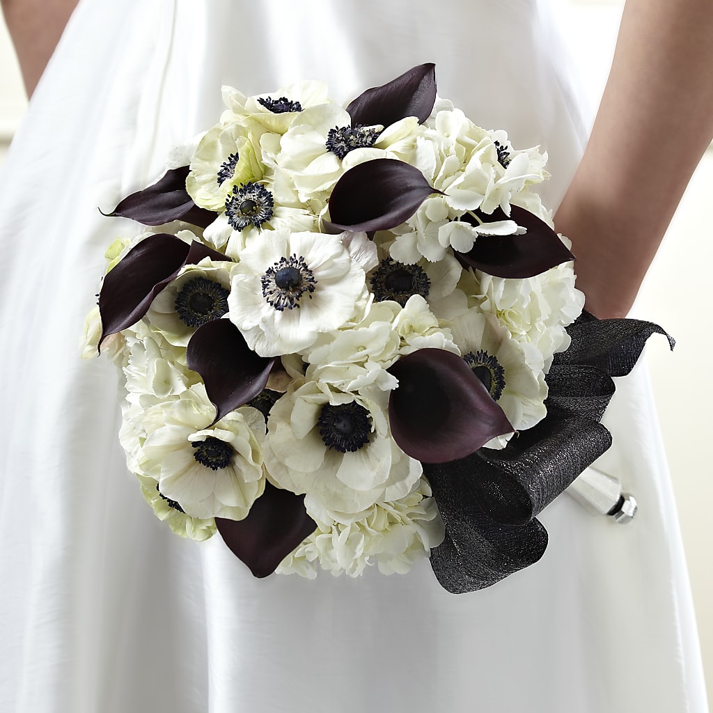 To Have and To Hold Bouquet – Honey Bee Blooms San Marcos, San Marcos CA