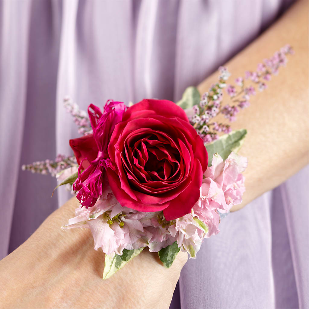 Rose Charm Corsage – Honey Bee Blooms San Marcos, San Marcos CA