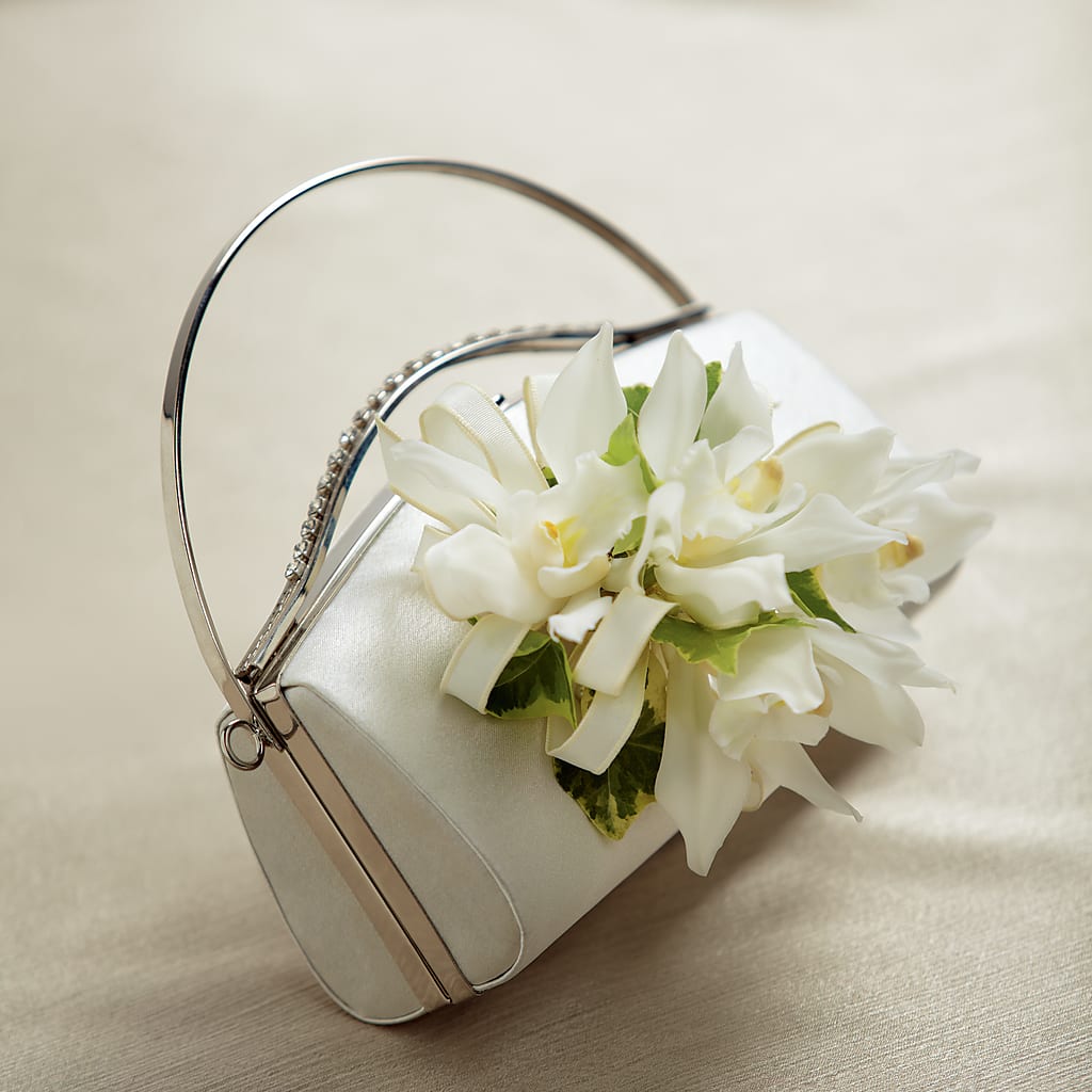 White Purse Decor – Honey Bee Blooms San Marcos, San Marcos CA
