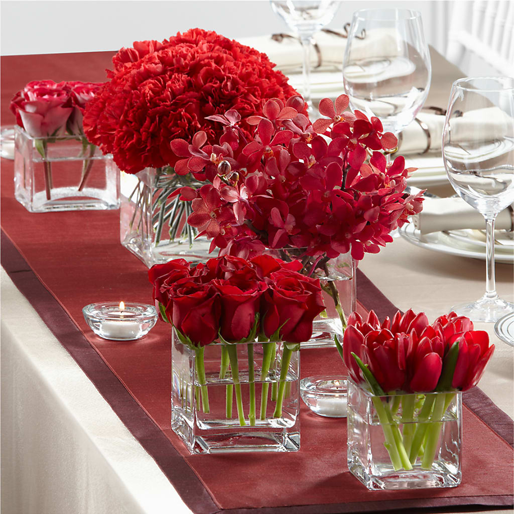 Modern Grace Centerpiece – Honey Bee Blooms San Marcos, San Marcos CA