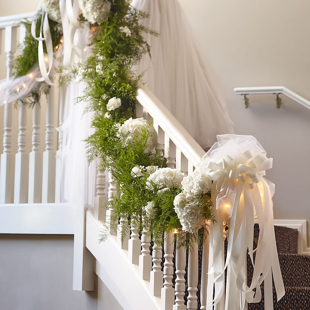 Champagne Dreams Garland – Honey Bee Blooms San Marcos, San Marcos CA