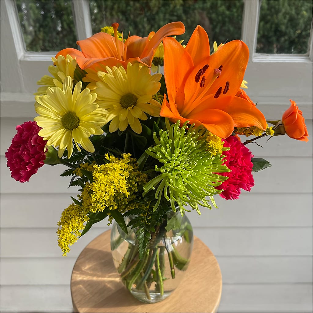 Bold & Bright – A Florist Original –  Honey Bee Blooms San Marcos, San Marcos CA