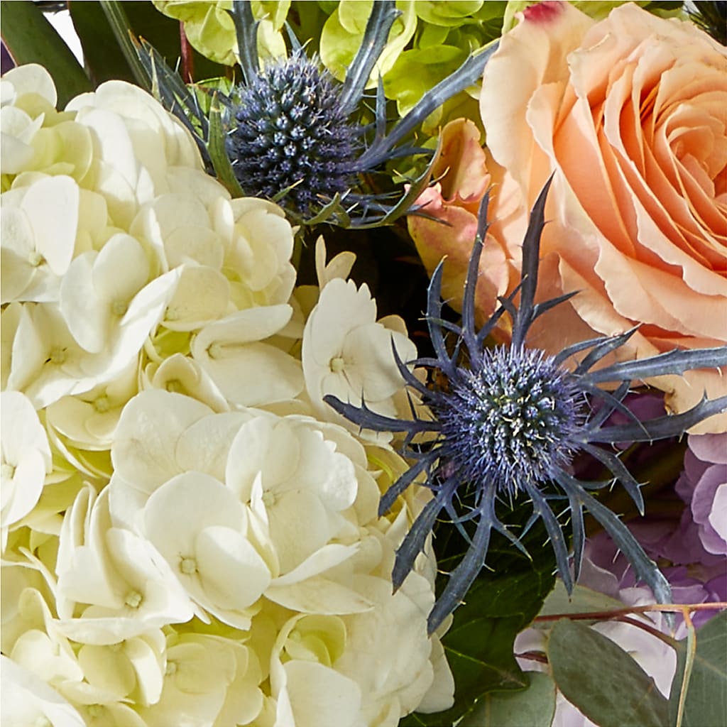 Porch Swing Bouquet –  Honey Bee Blooms San Marcos, San Marcos CA