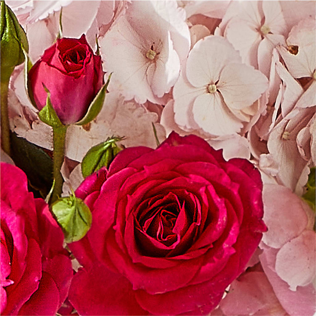Glitz & Glam Bouquet –  Honey Bee Blooms San Marcos, San Marcos CA