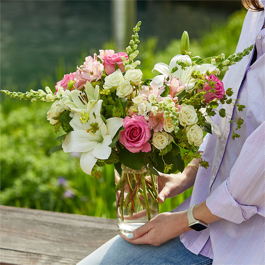 Fondly Bouquet –  Honey Bee Blooms San Marcos, San Marcos CA