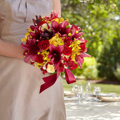 Sunningdale Bouquet –  Honey Bee Blooms San Marcos, San Marcos CA